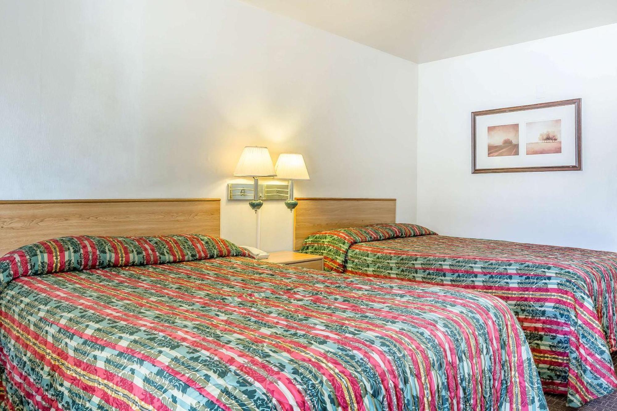 Rodeway Inn Magic Mountain Area Castaic Ngoại thất bức ảnh
